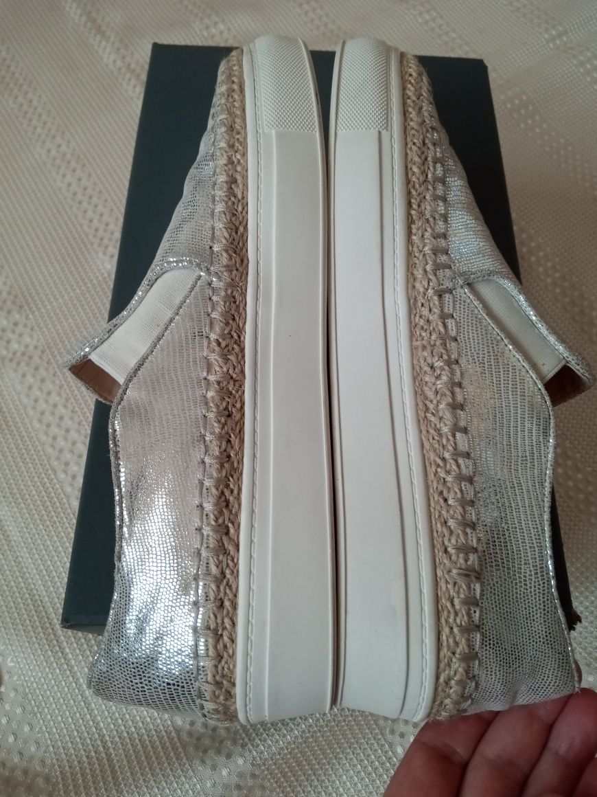Zara Women Silver piele mărimea 39 ca noi
