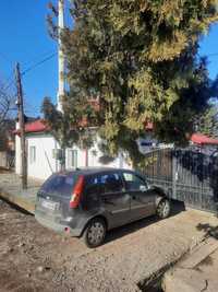 Vând casa în comuna Vladila