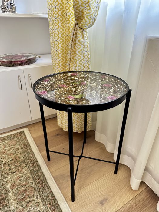 Masuta cafea flori in rasina