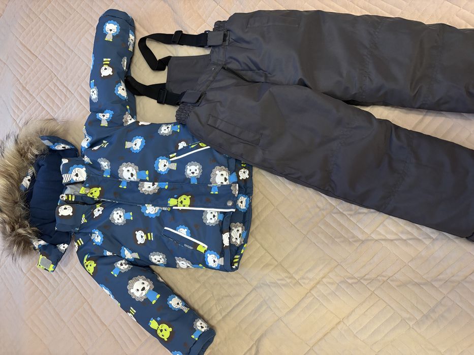 Зимний комбинезон 3-4года