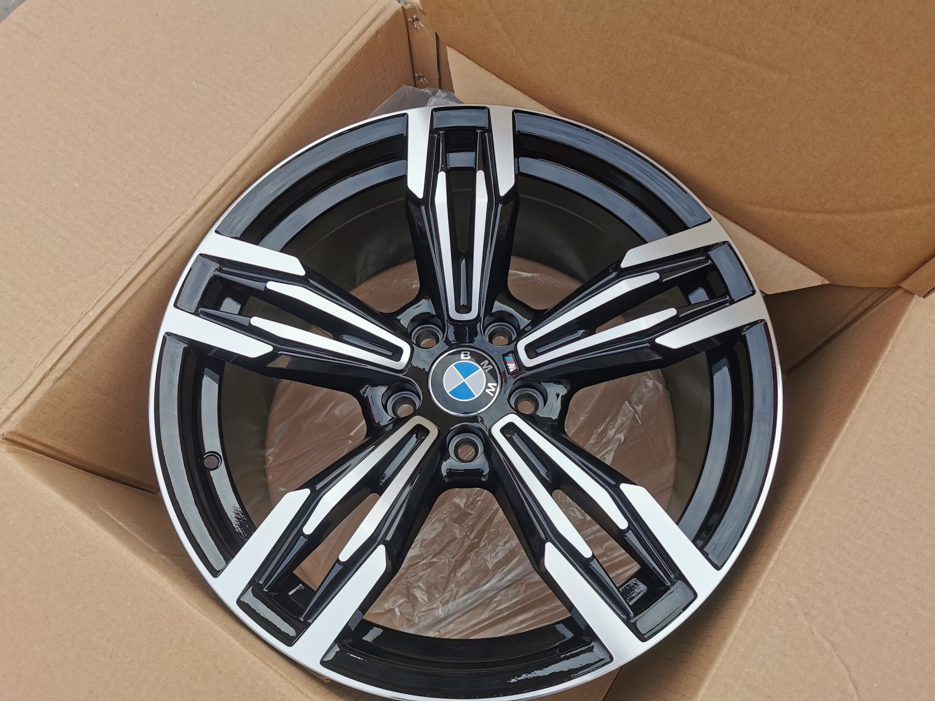 Vand jante de aliaj pentru bmw seria 5 E60  pe 18 model C-739