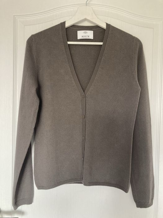 ALLUDE Оригинална жилетка