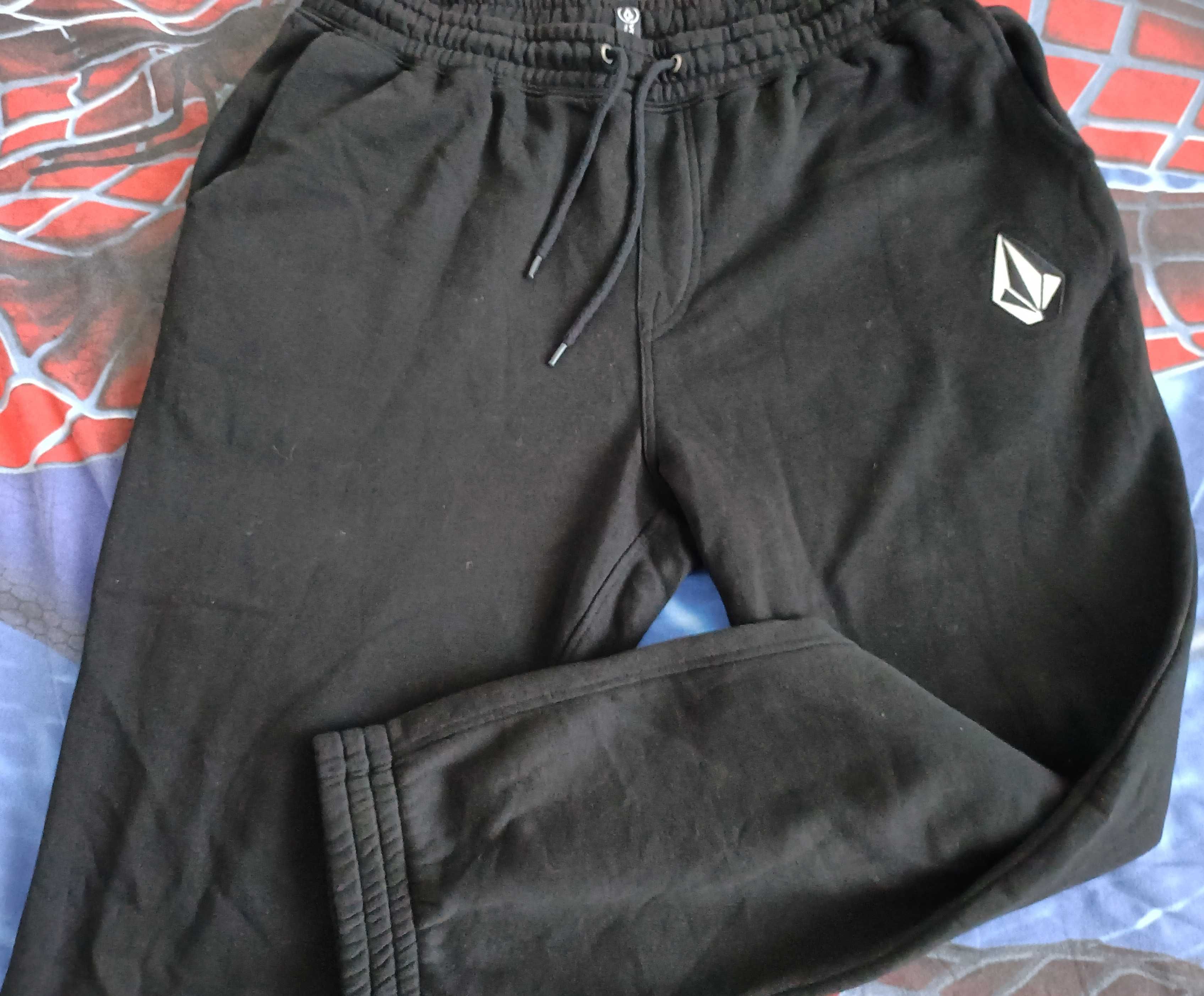Спортно долнище Volcom