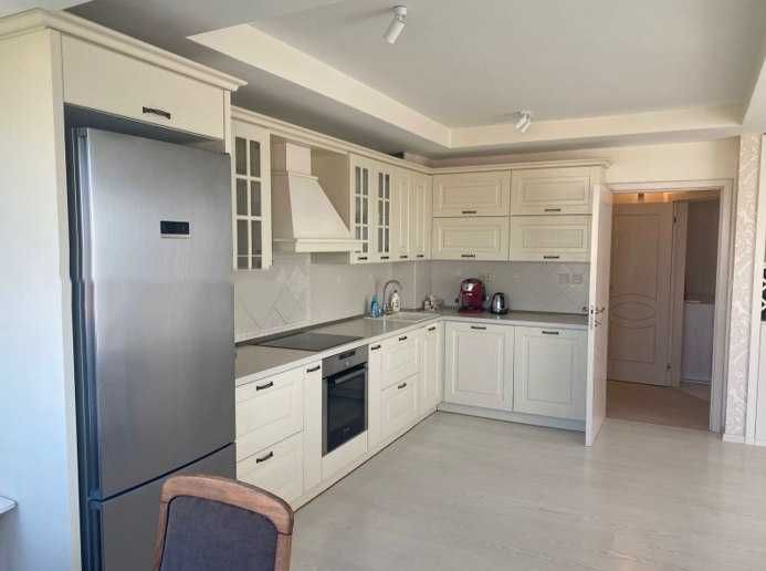 Дава се под наем Двустаен апартамент в Варна, Бриз - 87 кв.м за 459 € - Снимка #4