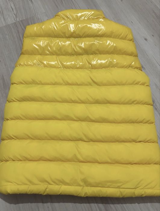 Vesta Moncler , marime 128