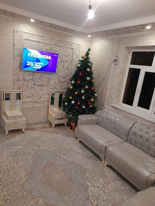 Отчопарда 4хонали катеж срочна сотилади