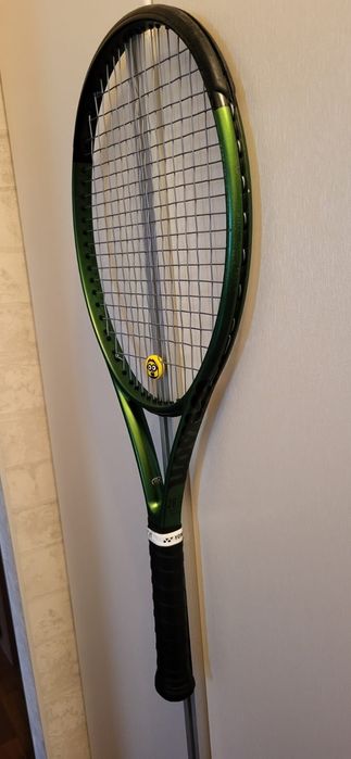 Ракетка для большого тенниса