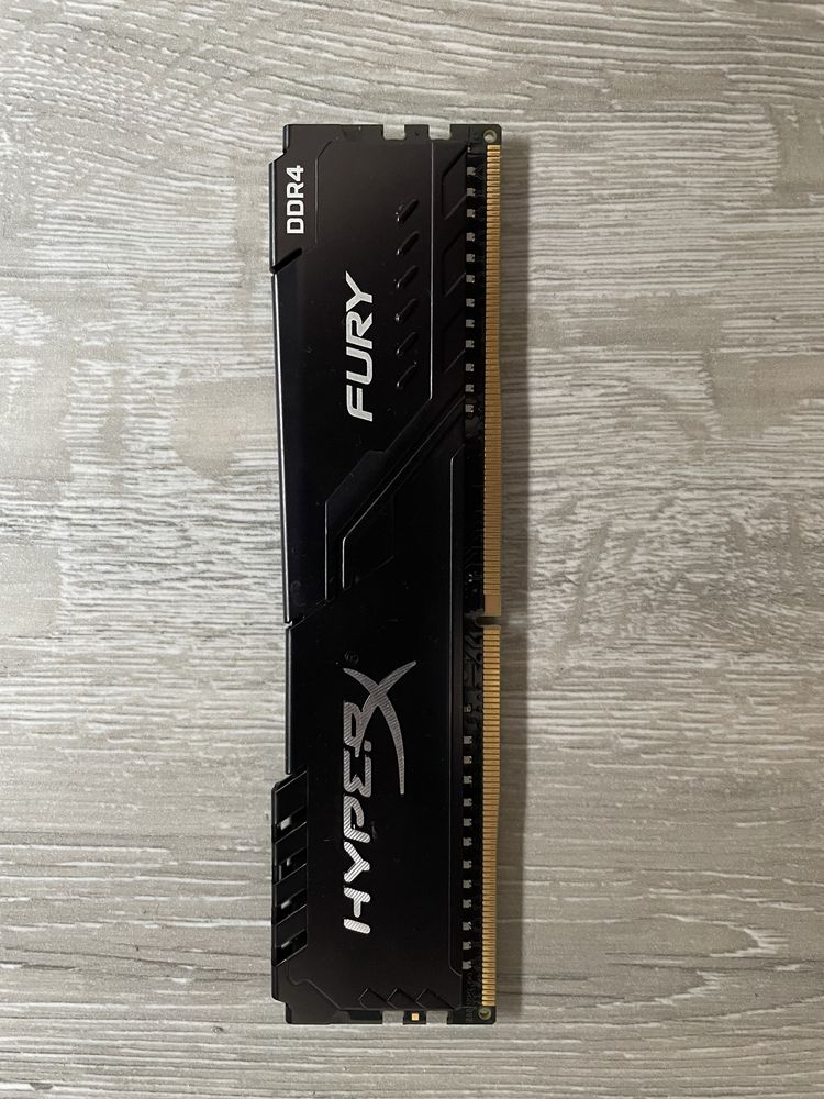 (Lichidare) Memorie RAM Kingston HYPERX 8 GB