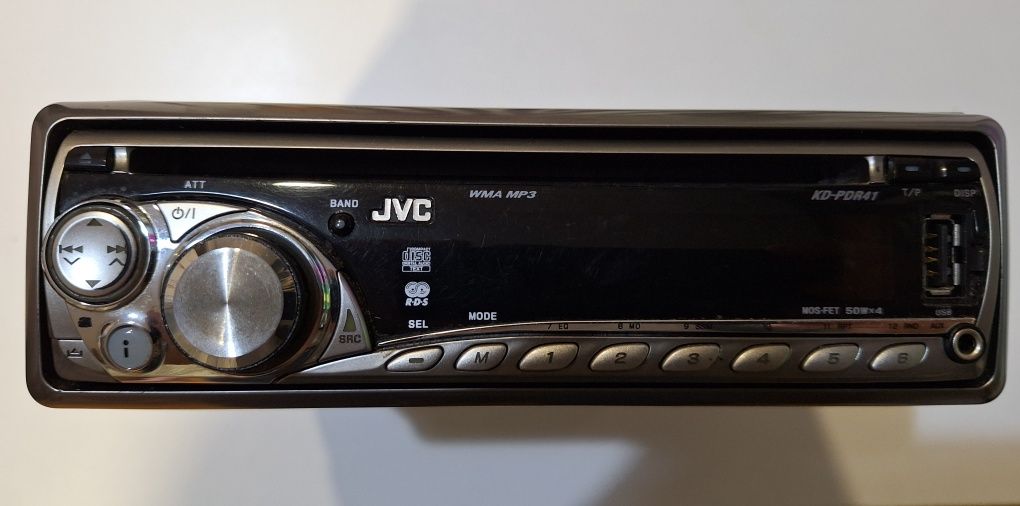 Vând casetofon auto JVC