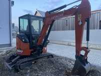 Inchiriez excavator