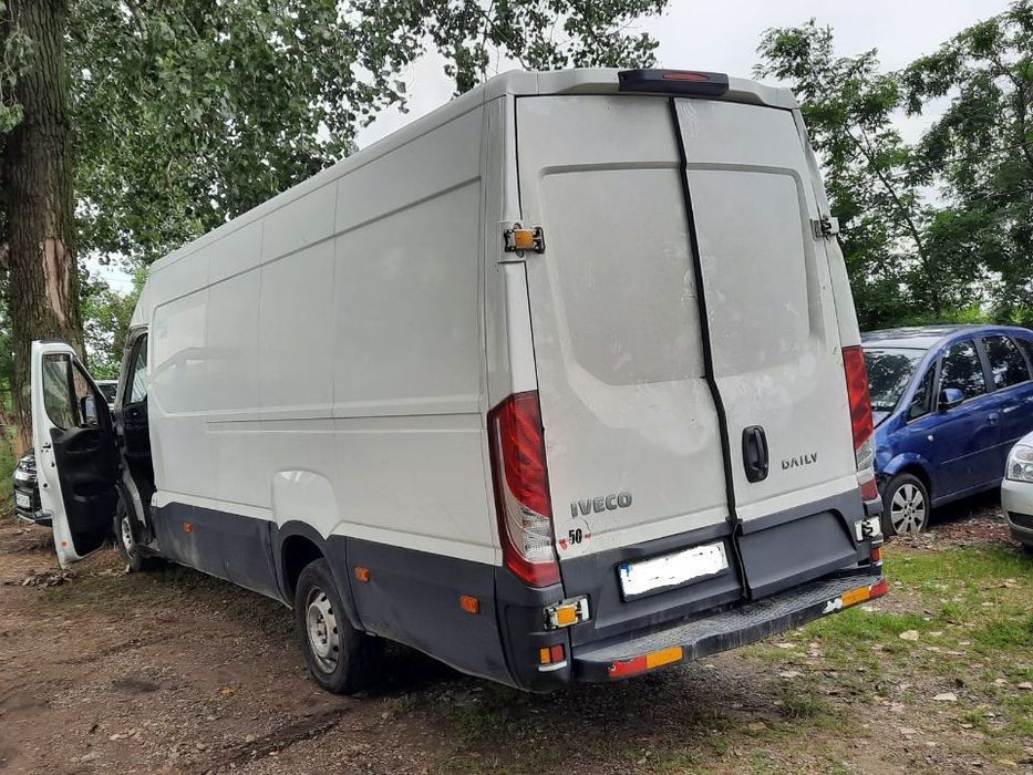 Dezmembrez Iveco Daily 6 35S15 motor 3.0D euro 5 107kw 146cp dezmembrez cutie de viteze dezmembrari