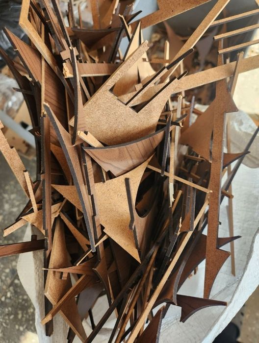 Mebel atxodlari vor sotiladi qoplangan tayor