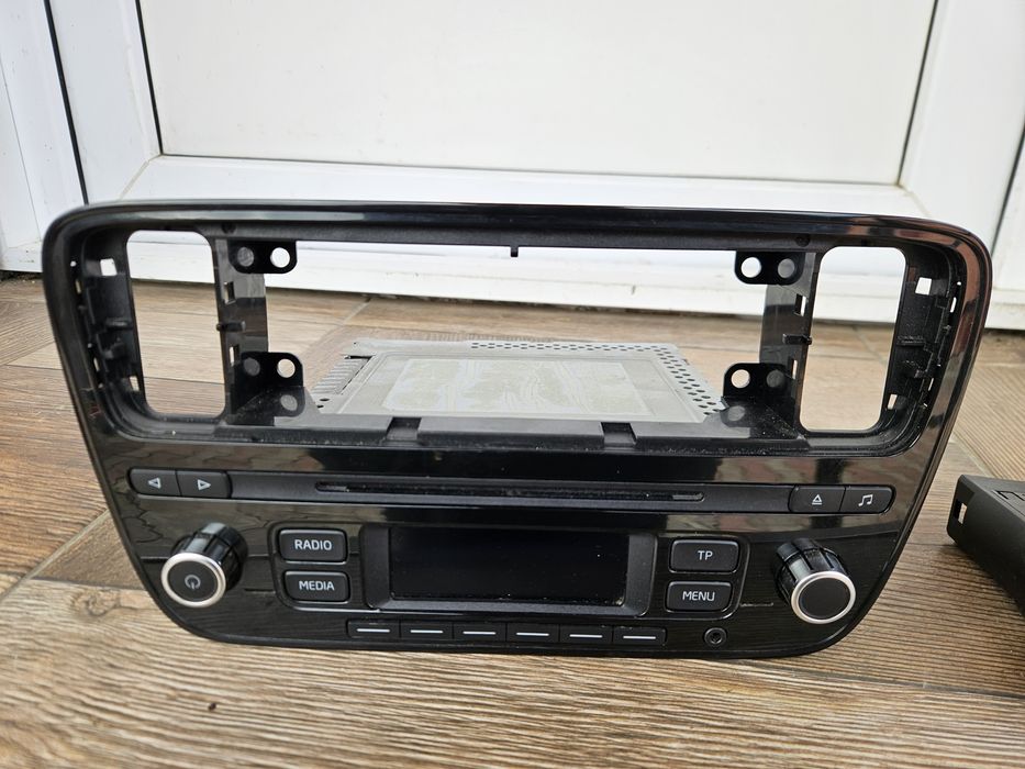 Cd player vw up skoda city go
