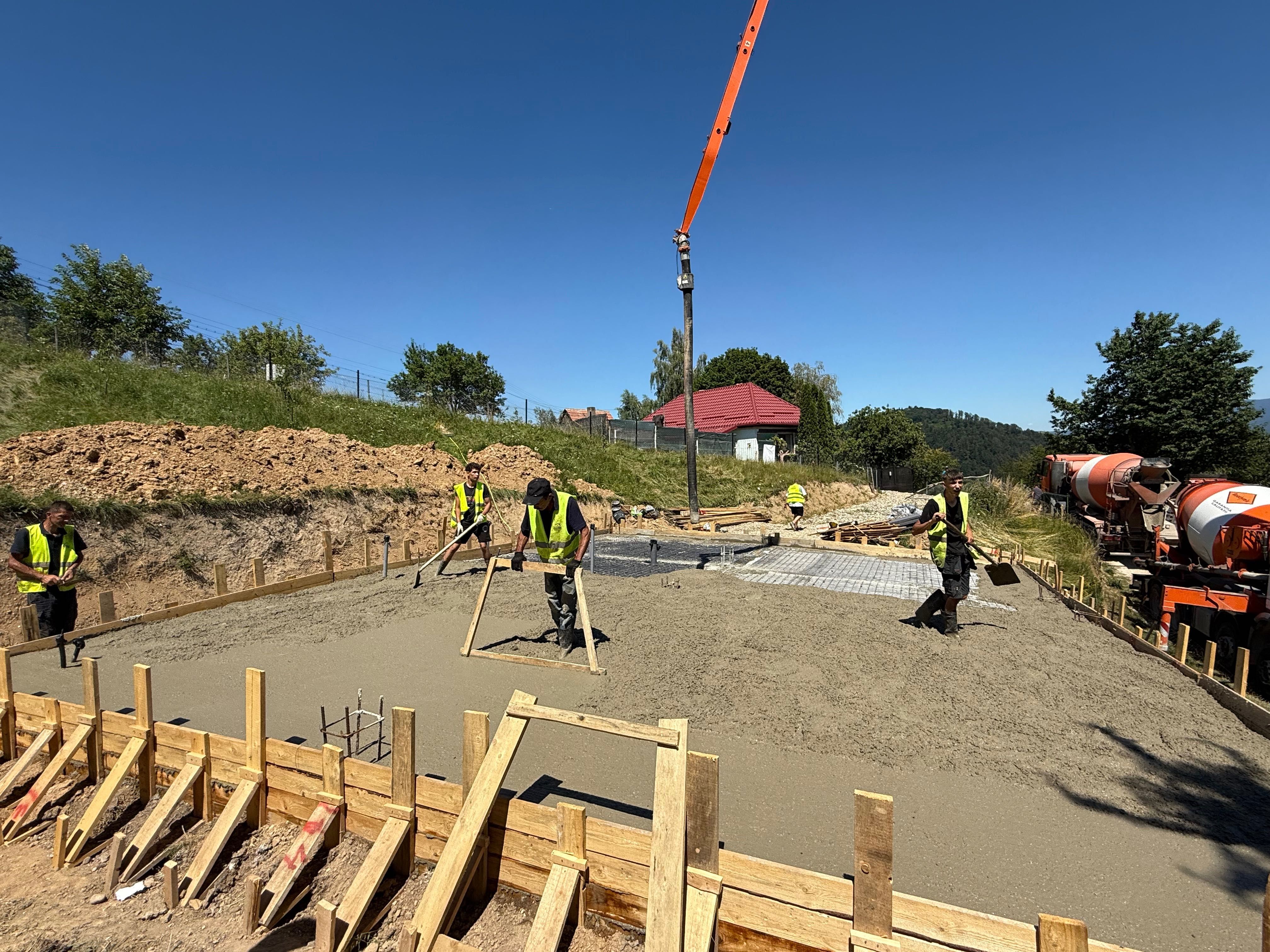 Expertiza tehnica si evaluare ,Construim Case la Roșu-Gri-Cheie