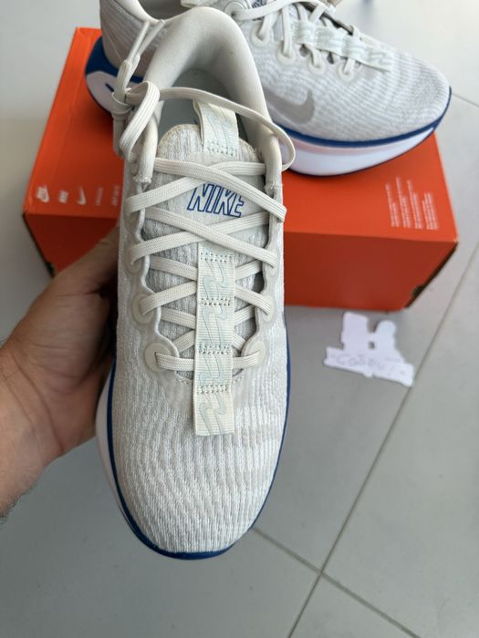 Nike Motiva Light Orewood