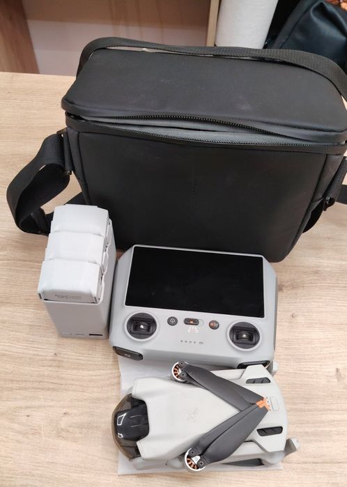 Л! DJi Mini 3 Combo 3 батерии Смарт дистанционно  ТОП състояние