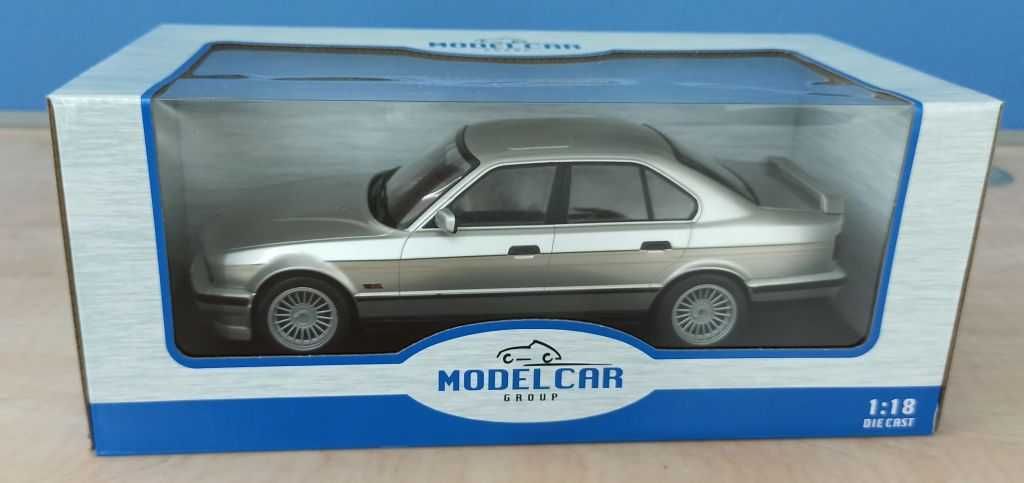 Macheta BMW Alpina B10 4.6 E34 1994 silver - MCG 1/18