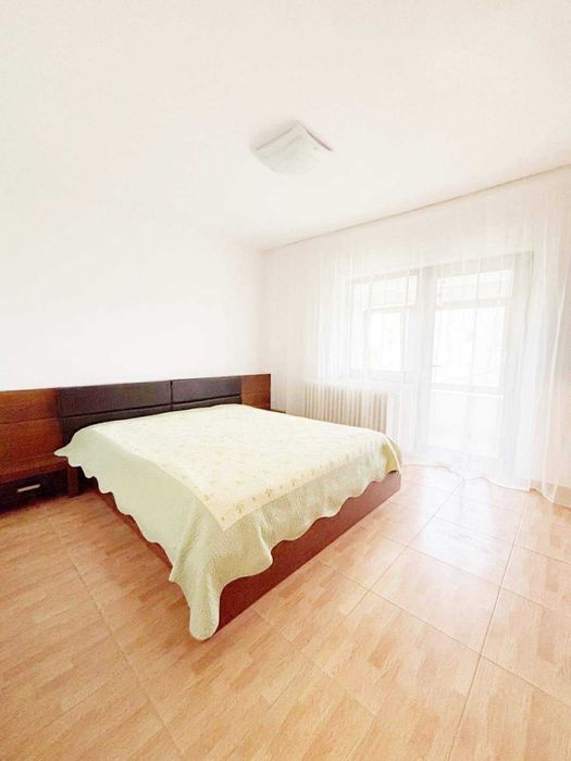 Apartament 3 camere, locație centrală, Otopeni
