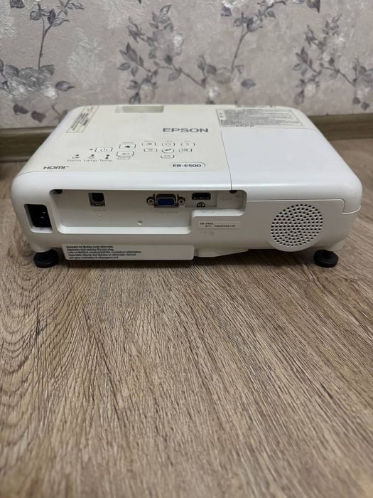Epson h971b eb-e500
Projector epson h
Projector epson h971b eb-e