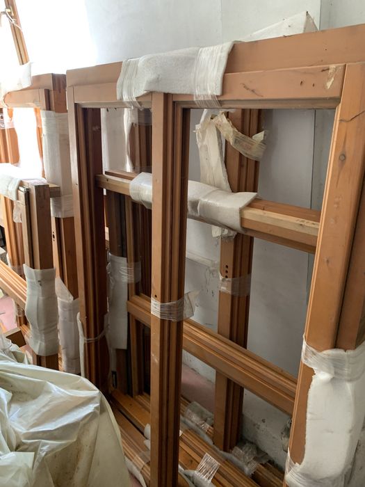 Tamplarie lemn masiv (Noua)