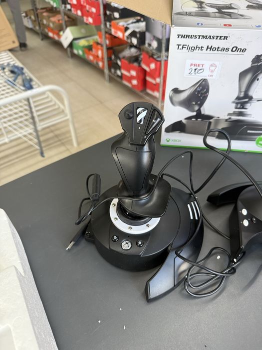 Manet de zbor Thrustmaster T.Flight Hotas One