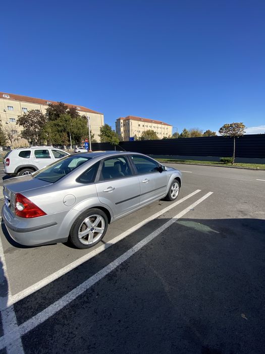 Ford focus 1.6 benzina