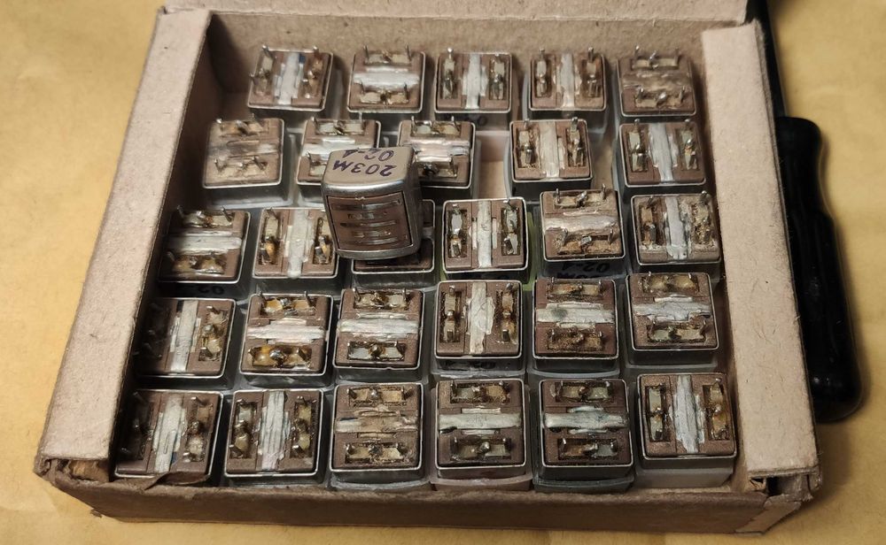 Cap magnetofon compatibil Majak, Kasthan, 100 ohm, nou (NOS).