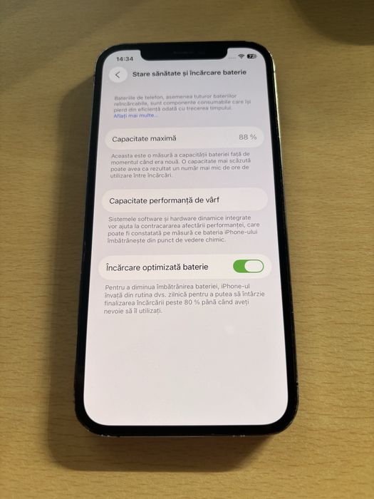 Iphone 12 pro spart pe spate