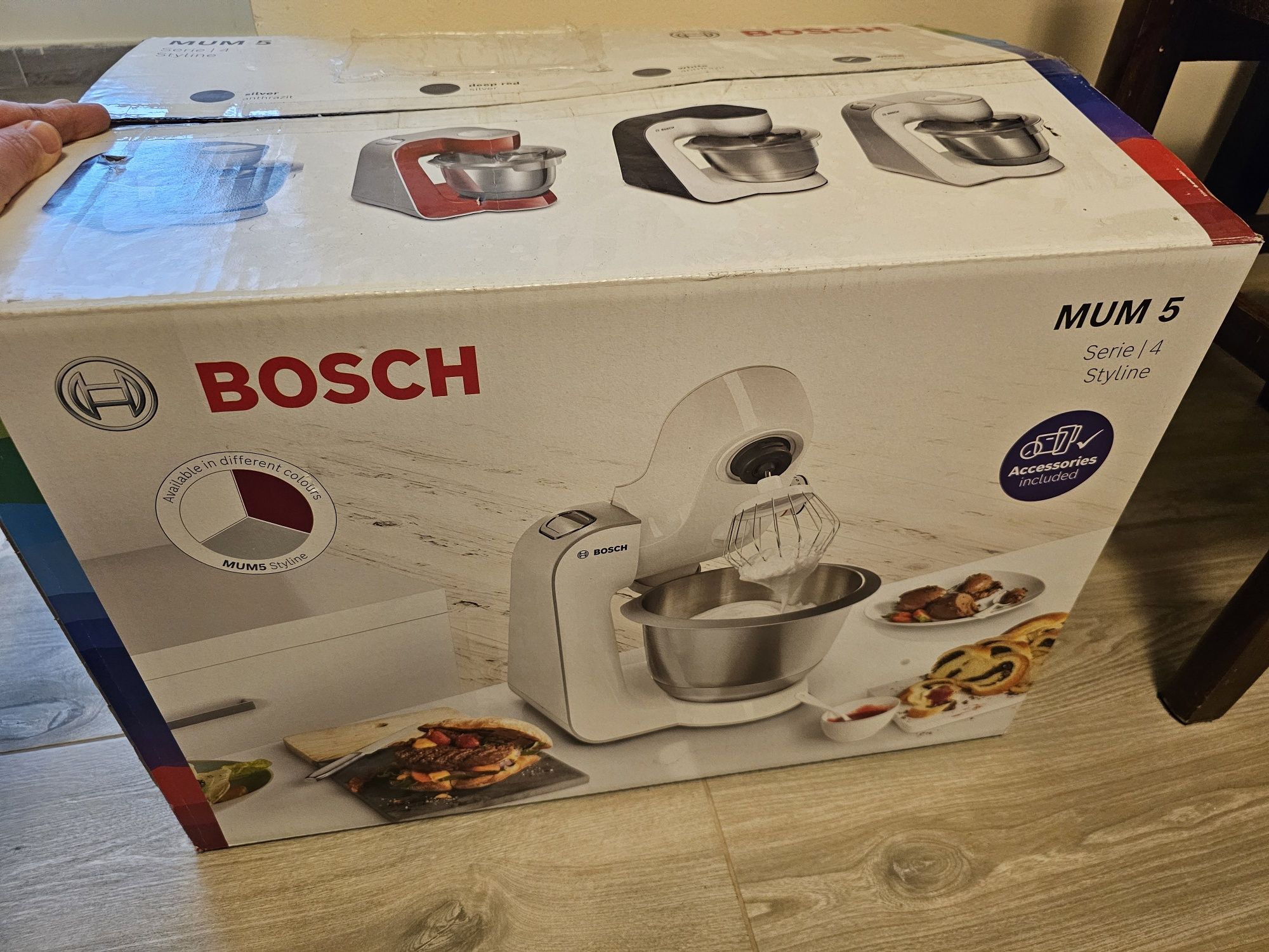 Кухненски робот Bosch MUM 54251