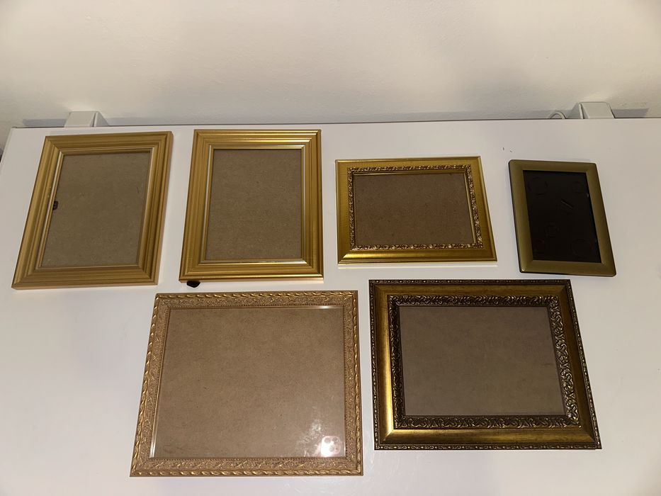 Золотые рамки для фото