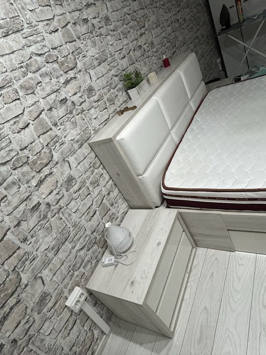 Pat dormitor +2 noptiere