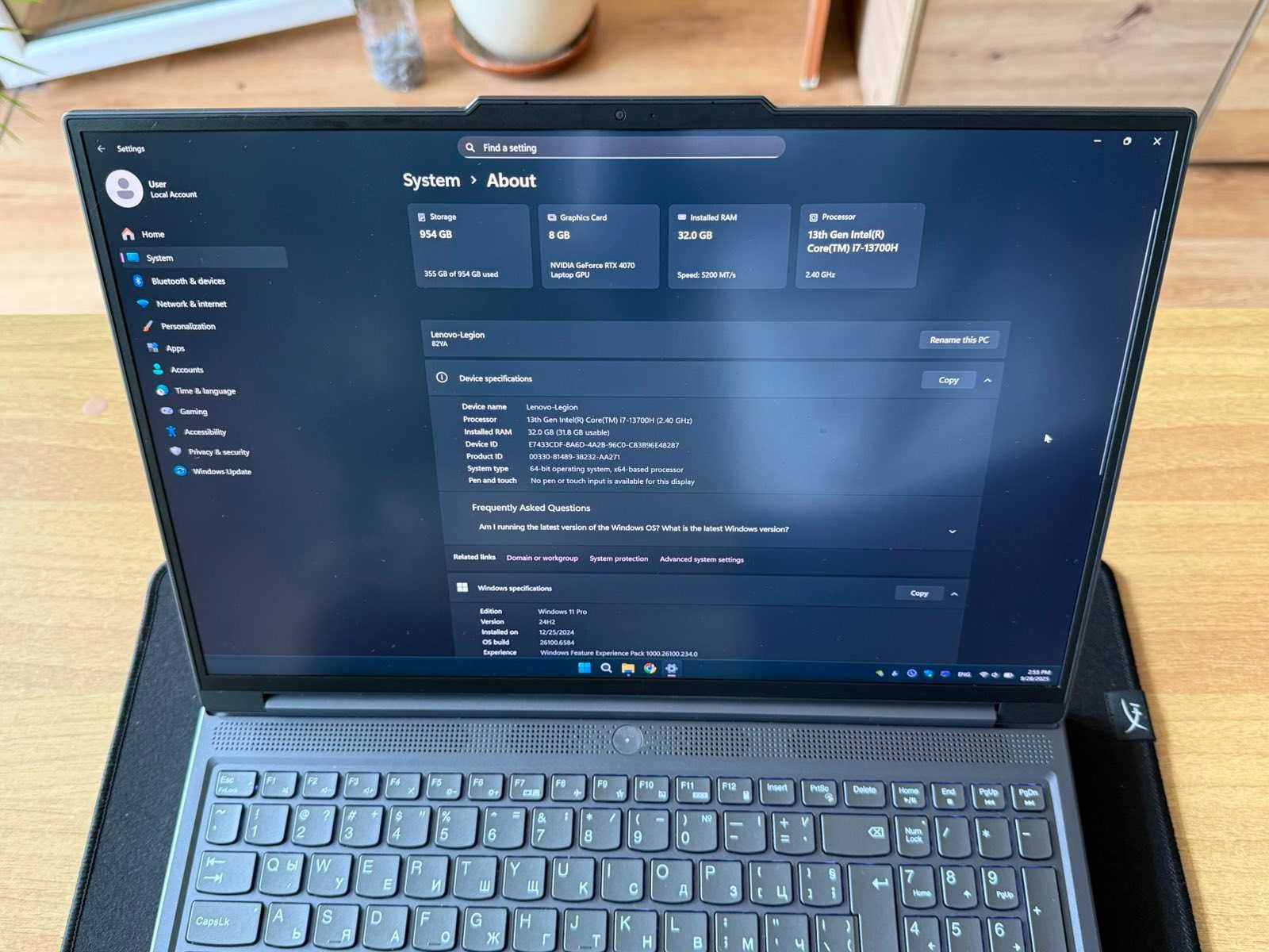 Lenovo Legion Slim 5 - i7 13700H, RTX4070, 32GB RAM, WIN11 PRO