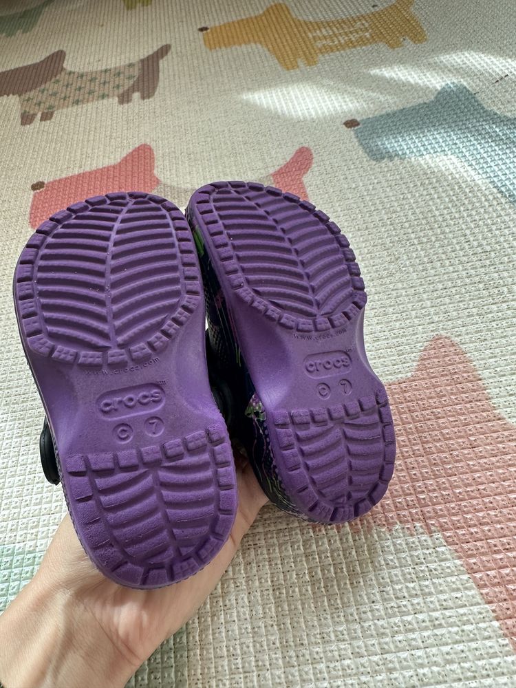 Crocs C7 (23,24)