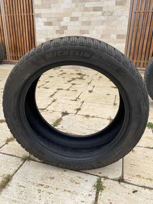 Anvelopa iarna 225/45/17 Michelin Alpin5 folosita un sezon