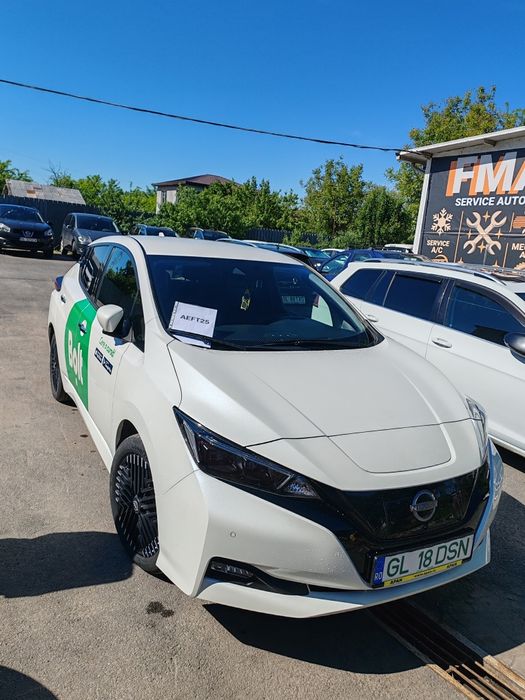 Nissan leaf 2024