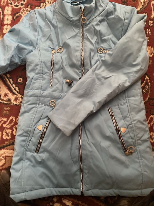 Kurtka sotiladi rangi yoqmagani uchun 1 marta kiyganman holos