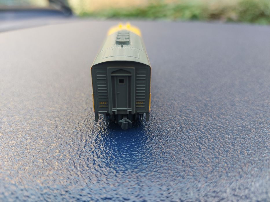 Vând locomotivă scara N-Kato