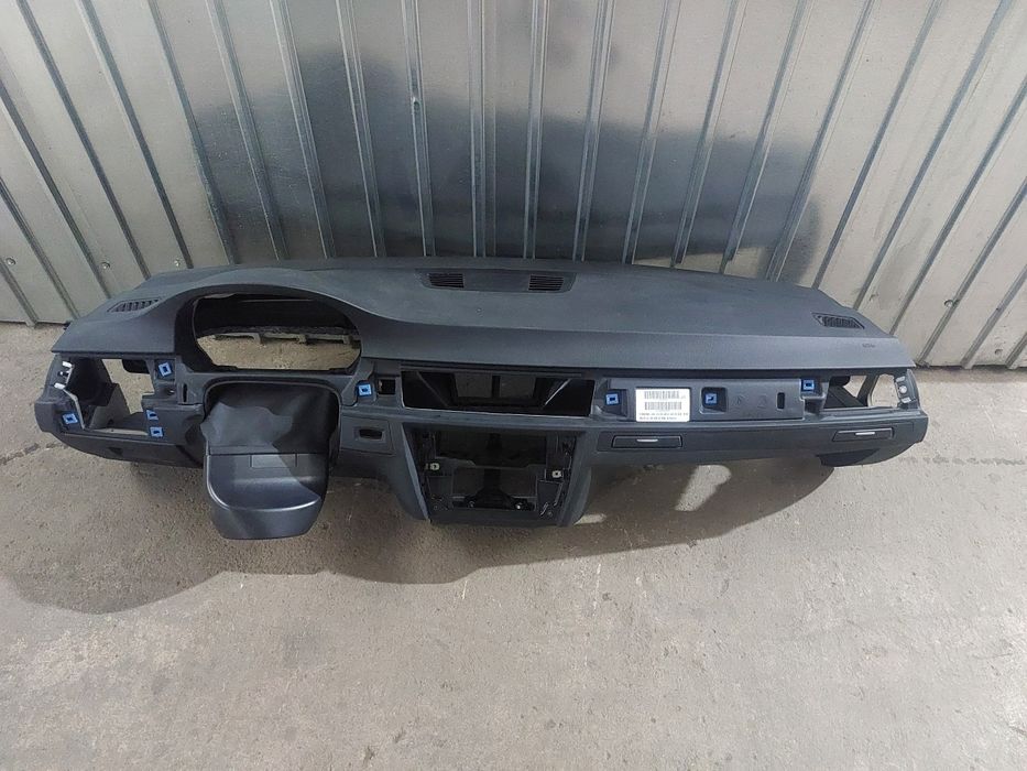 Planșa bord cu airbag și suport pahare BMW E90 E91 E92 E93 cod 7155768
