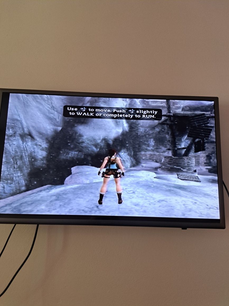 PS2 Lara Croft Tomb Raider Anniversary