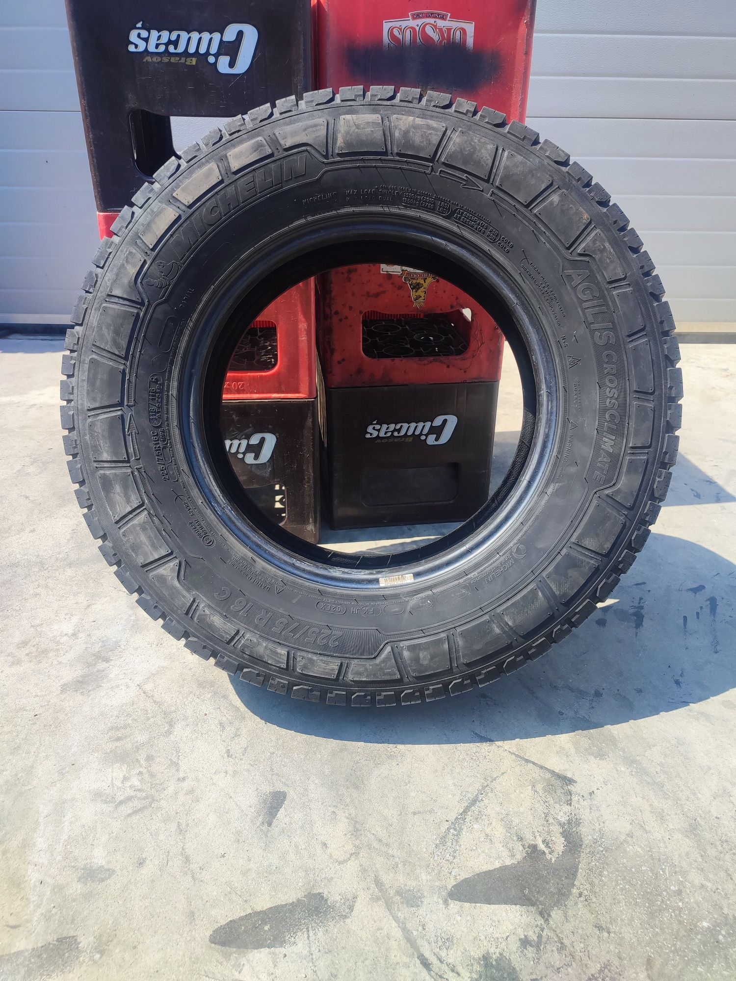 Michelin CrossClimate, 225/75 R17C