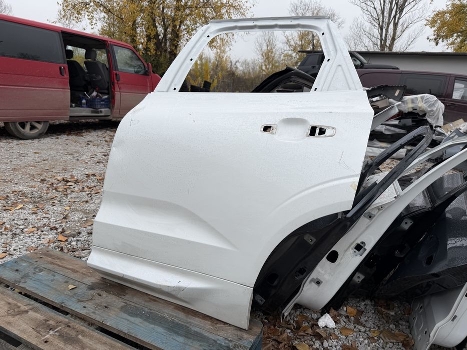 Врата Volvo XC60