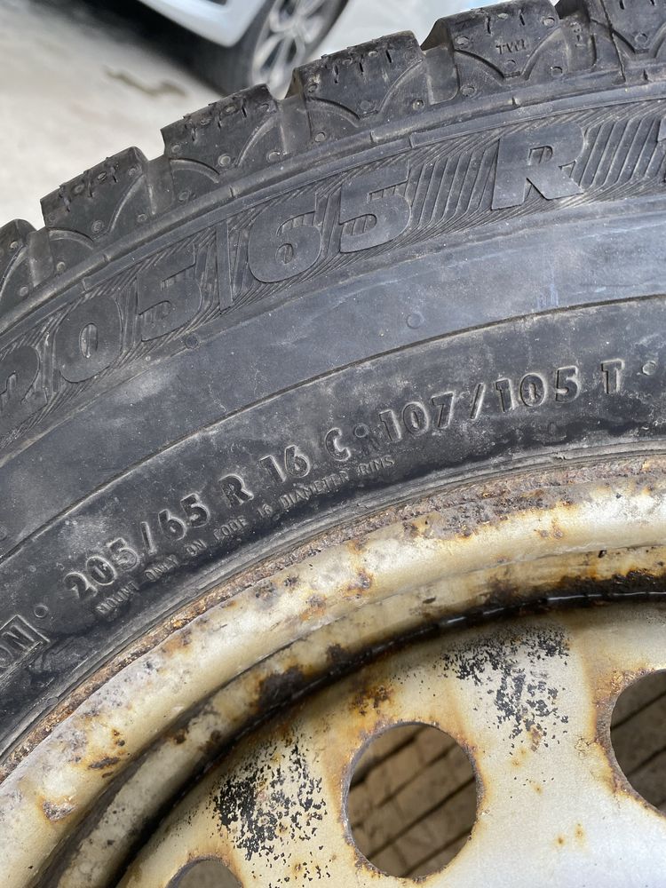гума с джанта 205/65R/16C
