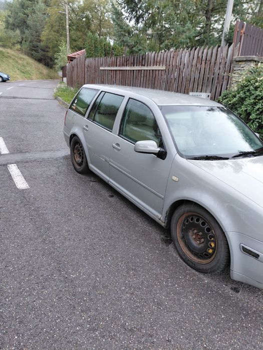 Dezmembrez golf 4 Break 1.9 AJM