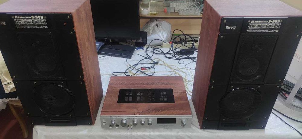 Продаю комплект Radiotehnika У-101+Radiotehnika S50B