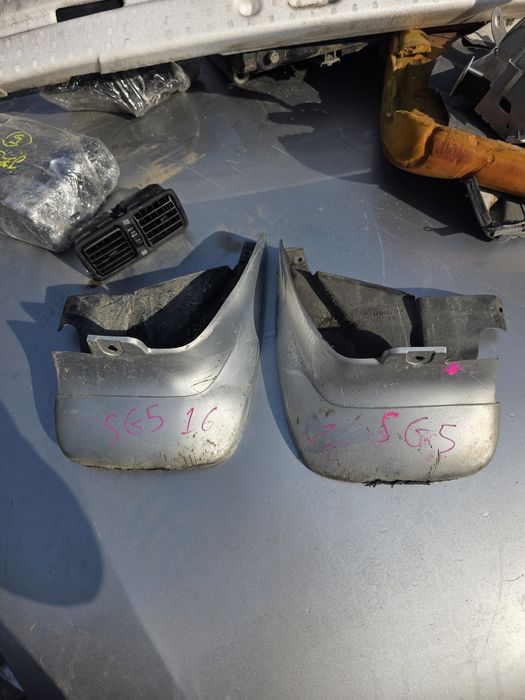 Брызгавики субару форестер  gs5 gs9