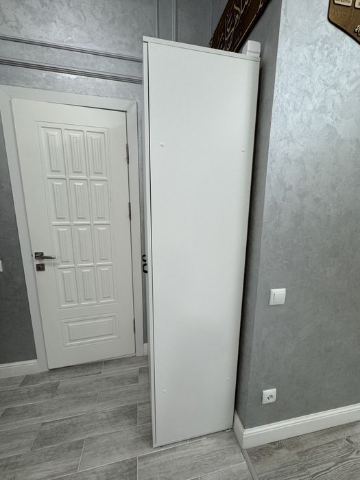 Продам новый шкаф в прихожую