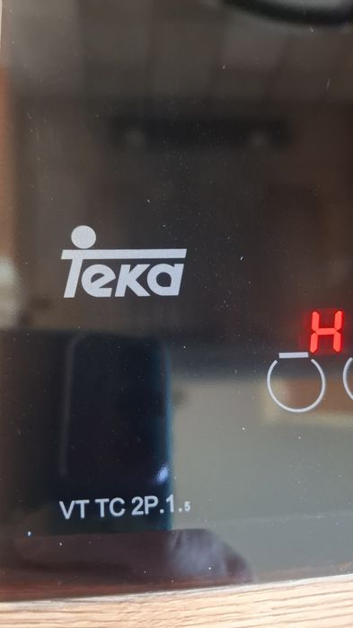 Фритюрник Tefal Uno и керамични котлони Teka