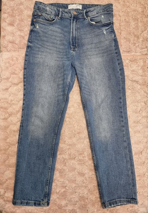 Blugi damă Stradivarius