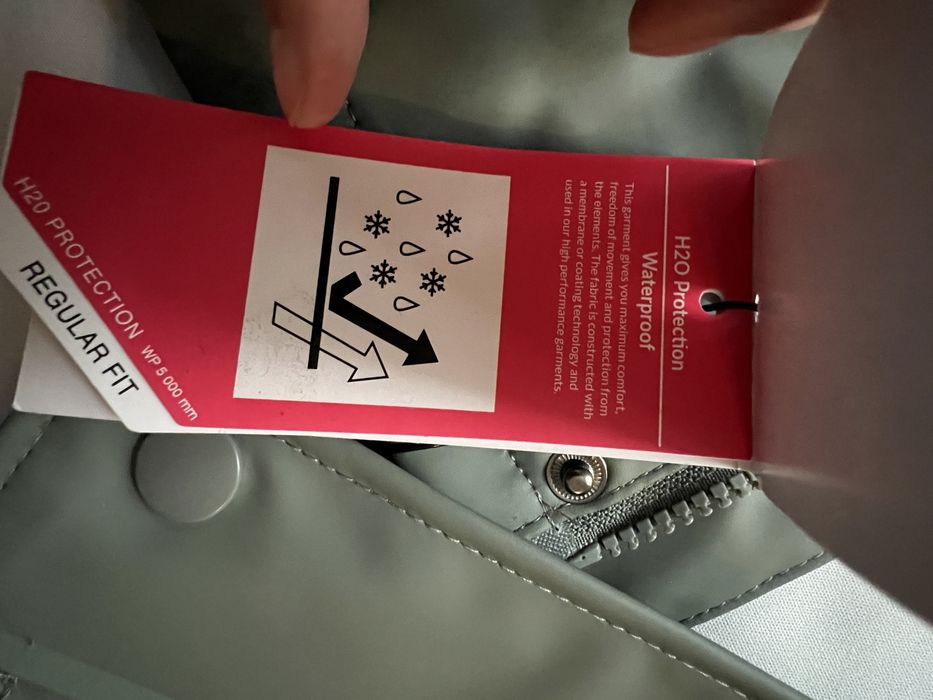 Geaca ploaie noua 134-140 Cross sportswear 9-10 ani