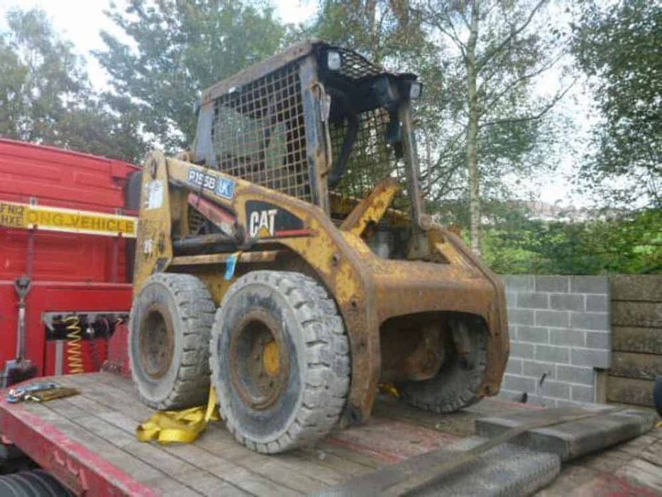 Dezmembrez miniîncărcător Caterpillar 226, 216, 232, 242– piese utilaj